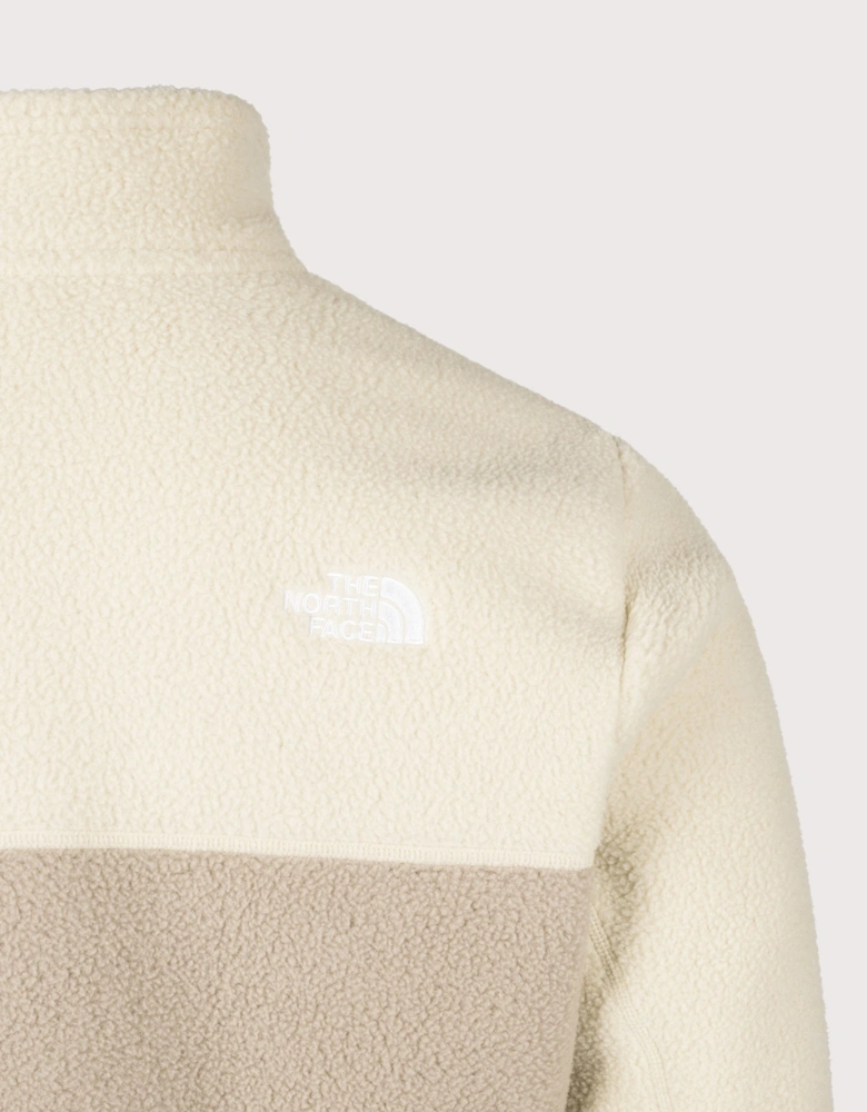 Yumiori Quarter Zip Sweatshirt