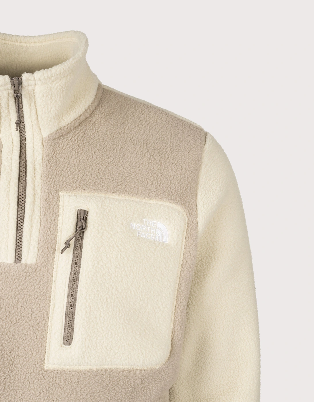 Yumiori Quarter Zip Sweatshirt