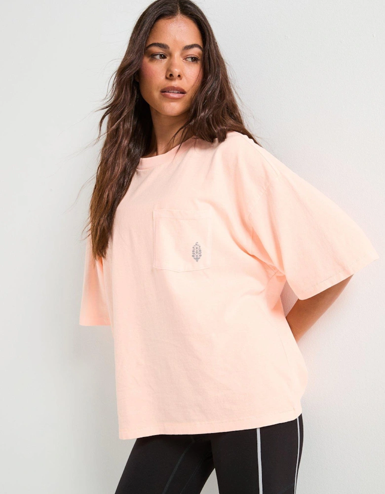 Womens Training Logo Tackle Tee - Pink