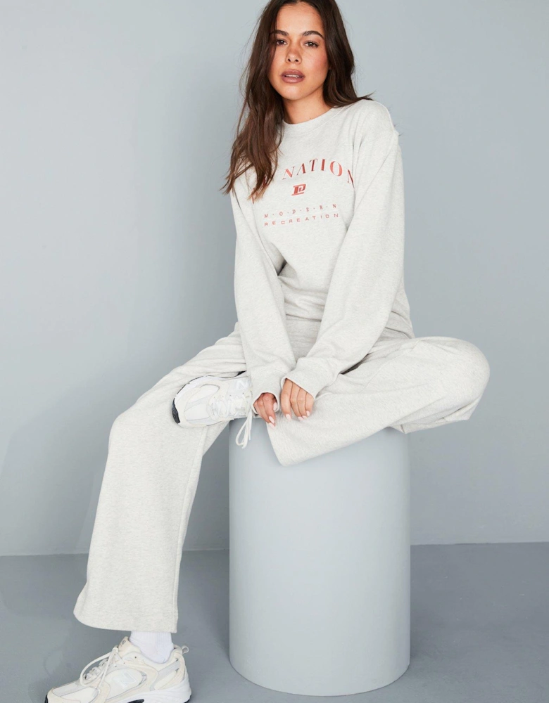 Womens Training Liberation Sweat - Grey