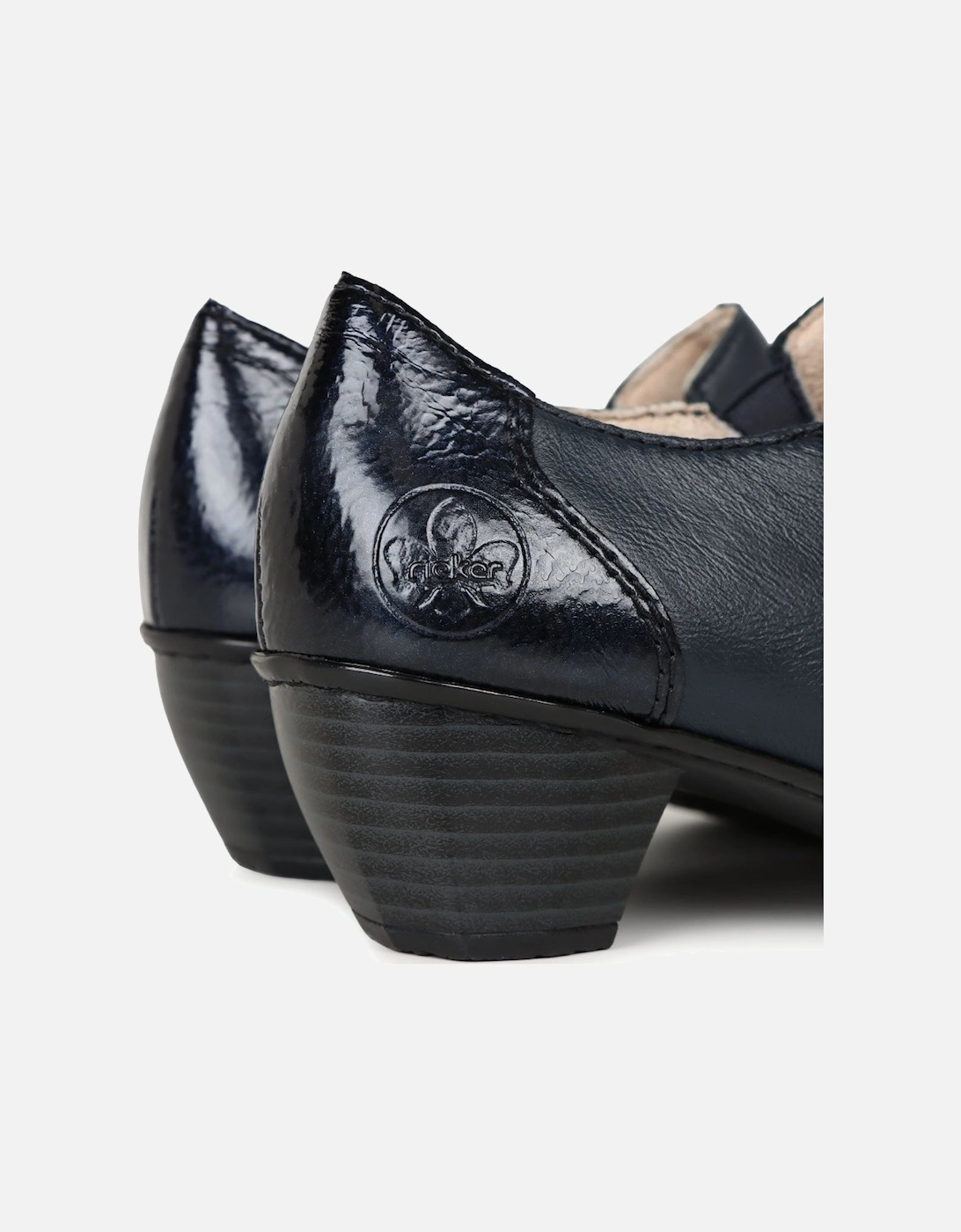 Treat Womens High Cut Court Shoes