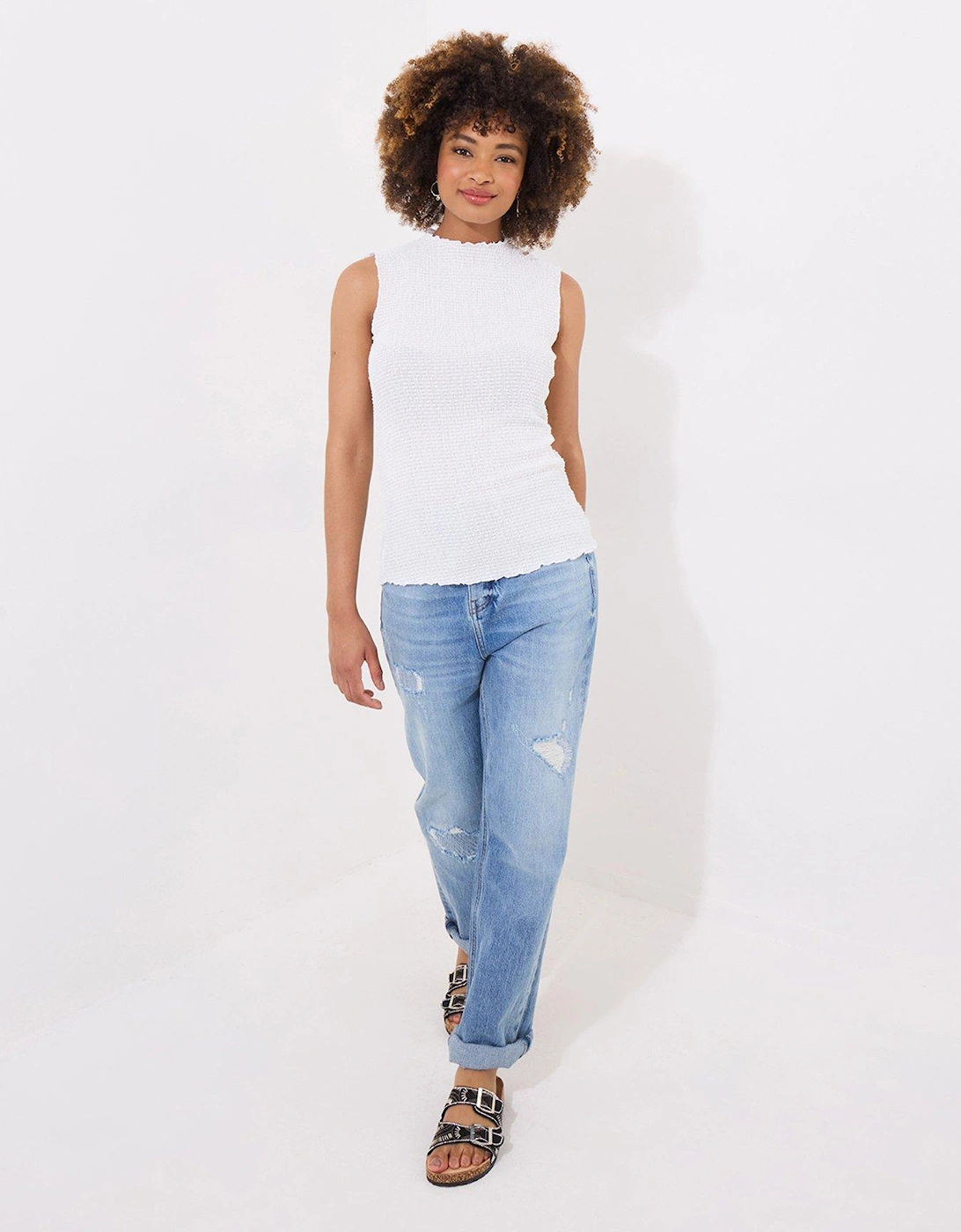 Sophia Textured Lettuce Edge Top - White