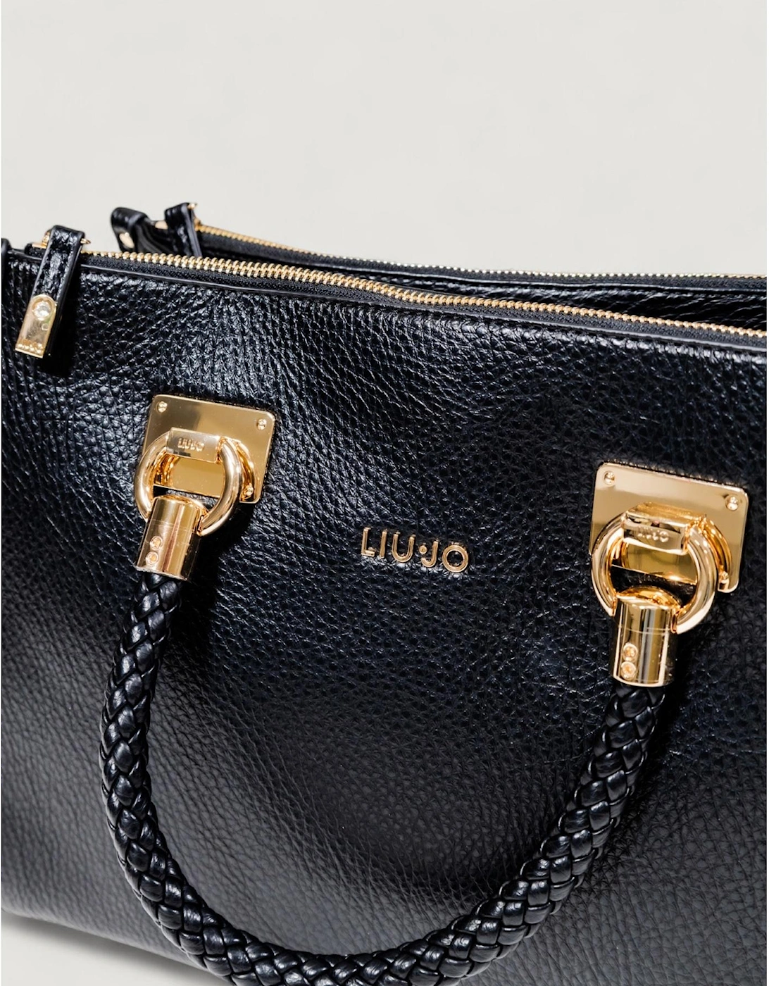Handbag with Shoulder Strap and Zip Fastening Women - Black Bags