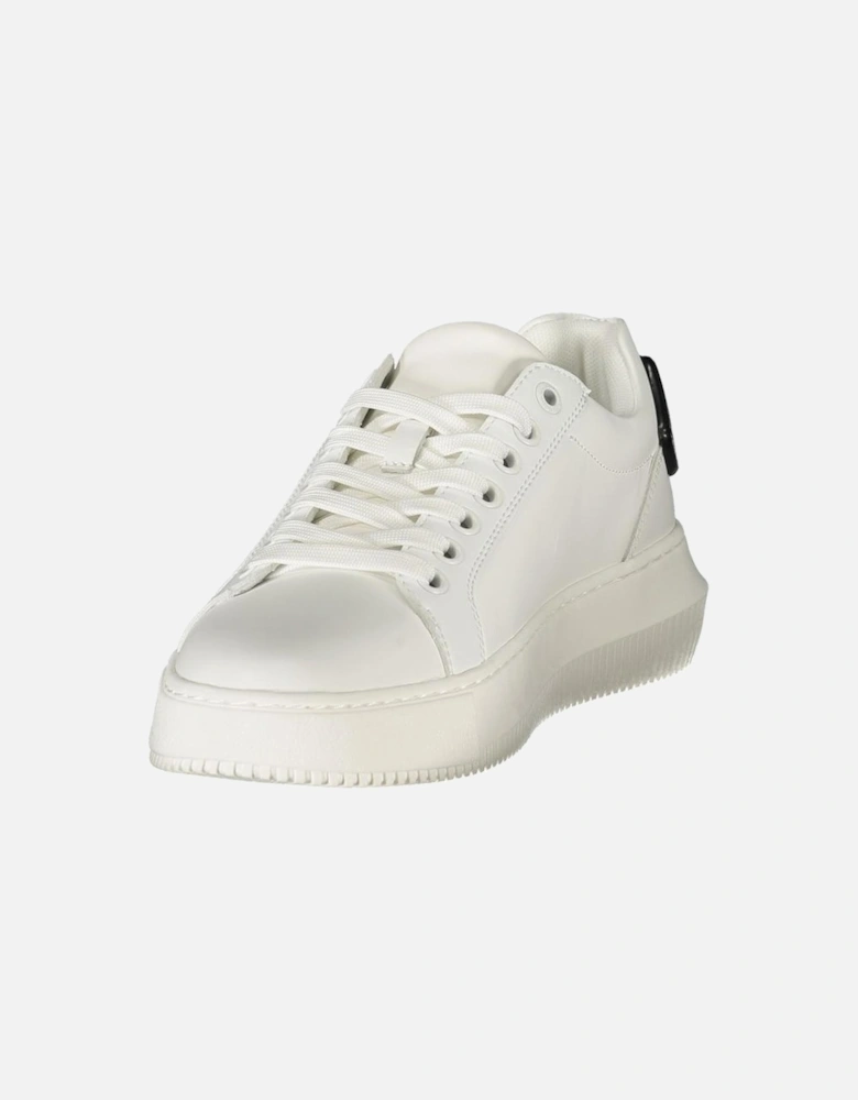 Urban Elegance Bold Contrast Sports Shoes Women - White Sneakers