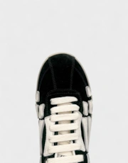 Thumbnail 5 of 6