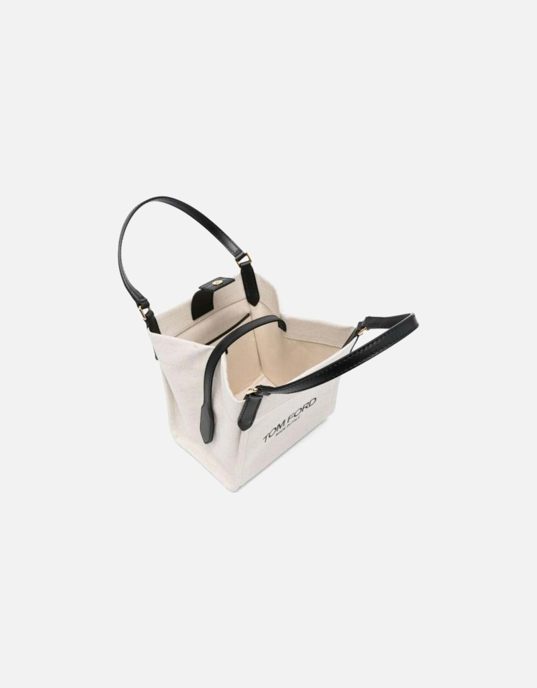 Elegant Top Handle Bag with Shoulder Strap Sophisticated and Versatile