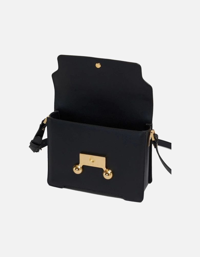 Structured Handbag with Adjustable Shoulder Strap and Distinctive
