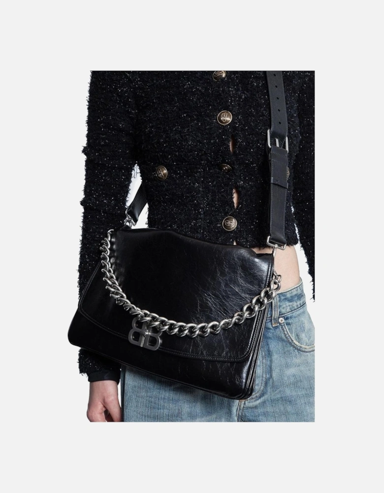 Elegant Shoulder Bag with Chain Strap and Unique Clasp Women - Black