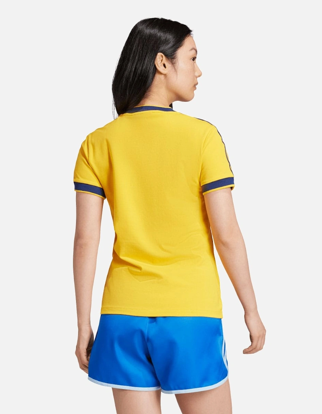 Graphic Badge Slim 3-Stripes T-Shirt