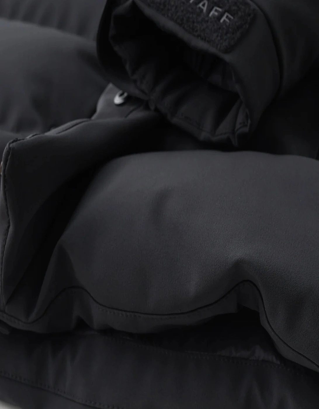 PENDULUM JACKET