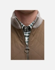 Thumbnail 3 of 4