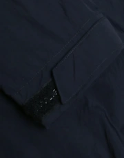 Thumbnail 2 of 4