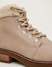 Thumbnail 4 of 8