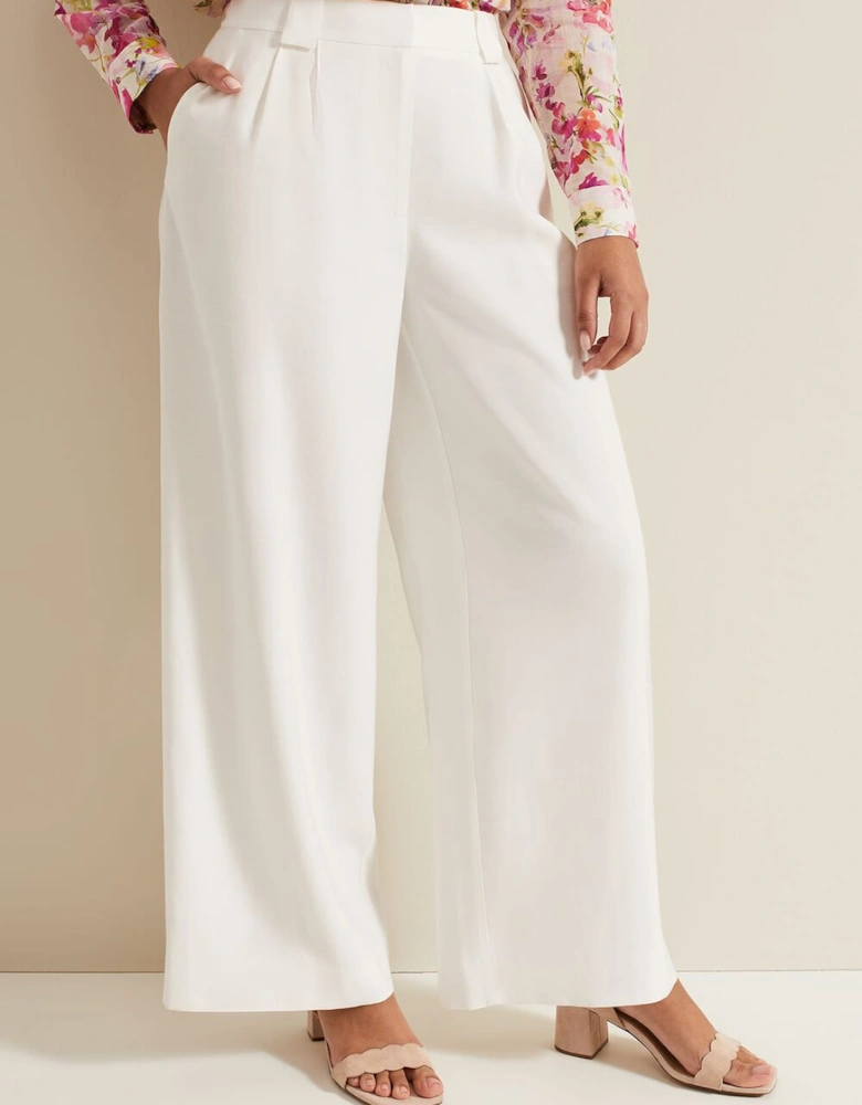 Petite Tyla White Wide Leg Trousers