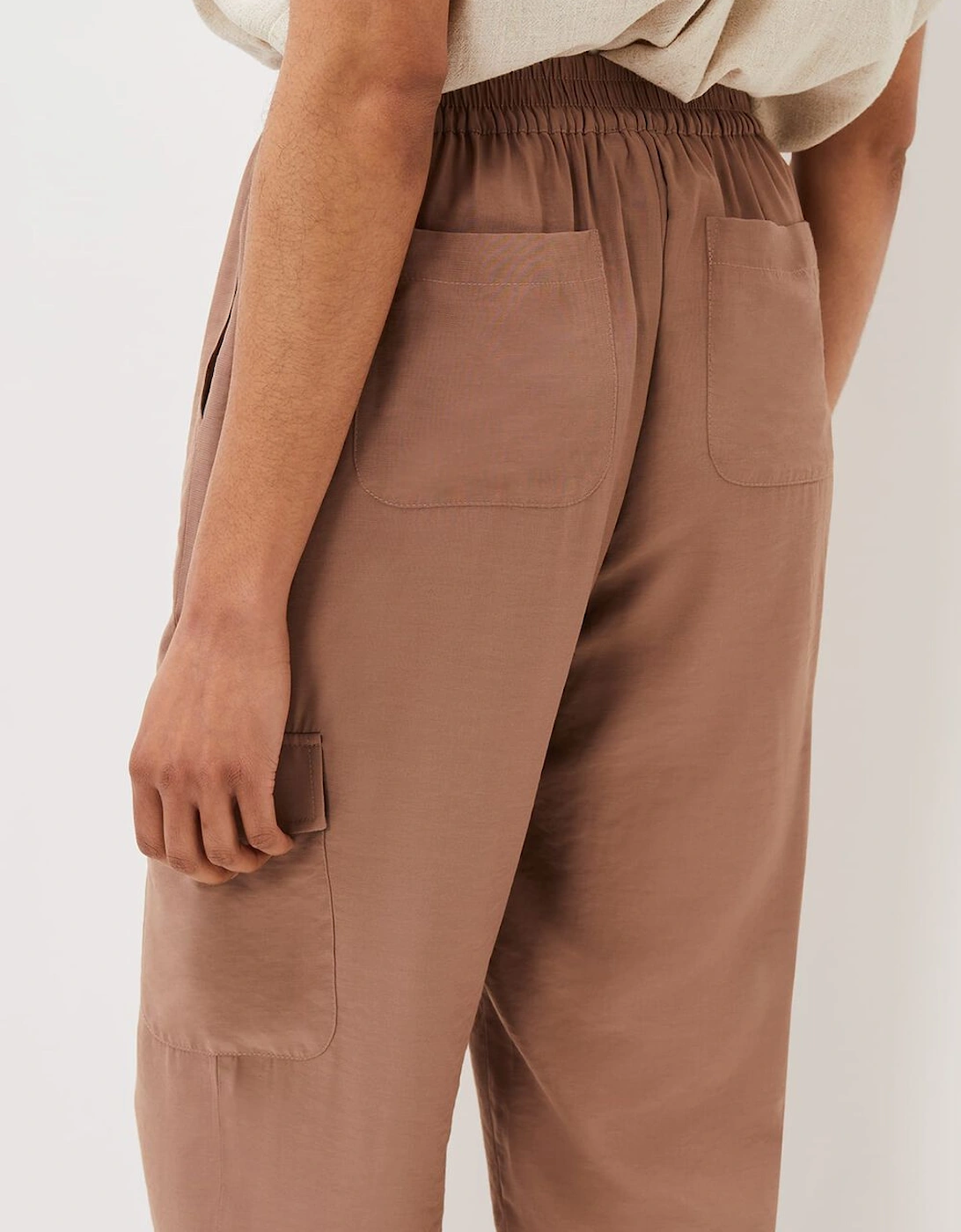 Rina Utility Jogger
