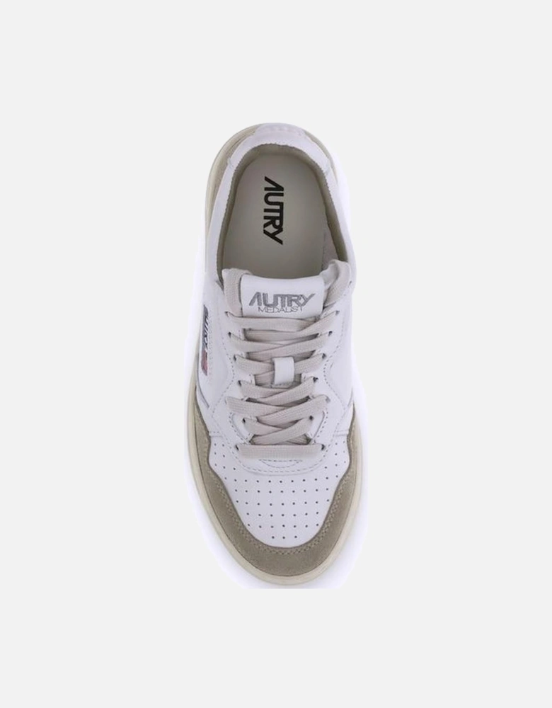 Leather Medalist Low Sneakers with Logo Details Women - White