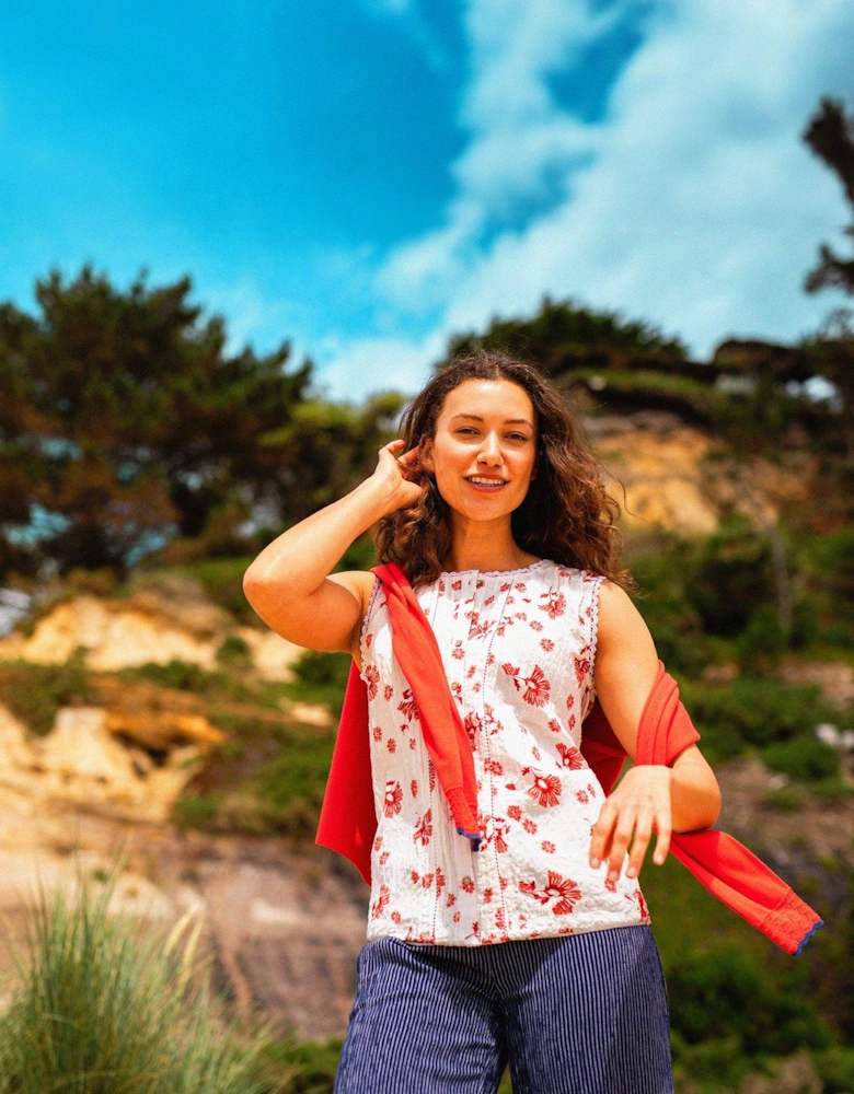 Fan Floral Sleeveless Blouse