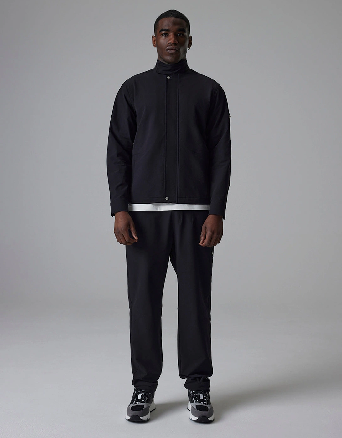 Timeless - Black
