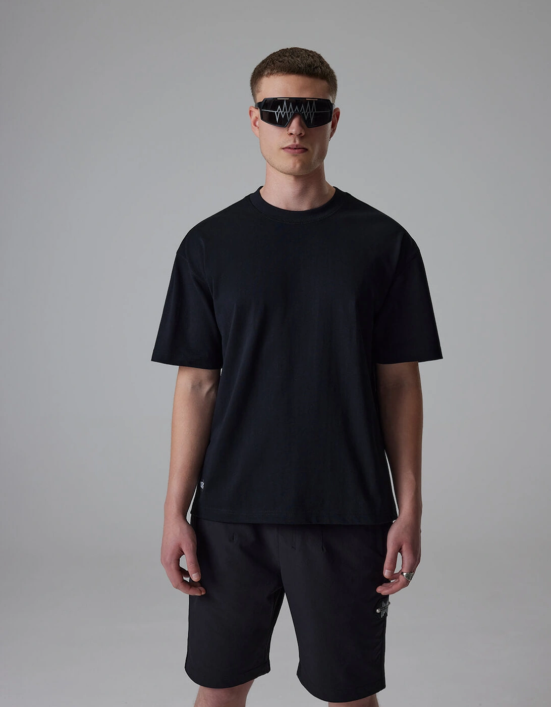 White Lines - Black, 8 of 7