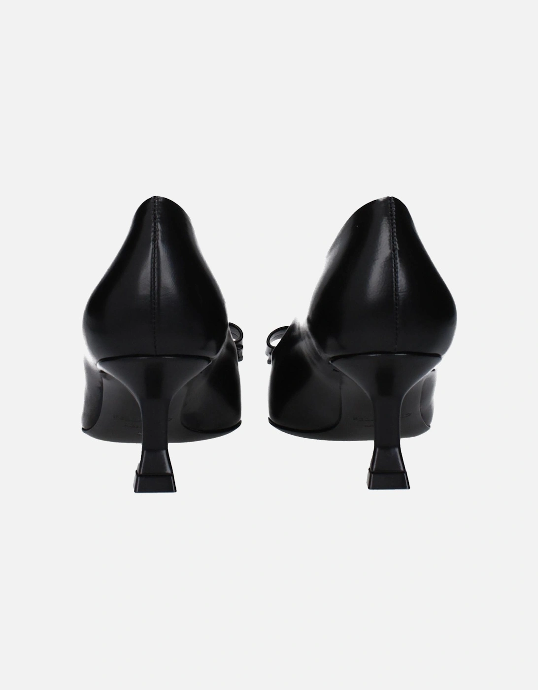 Front Detail Logo Leather Pumps Women - Black Brooches
