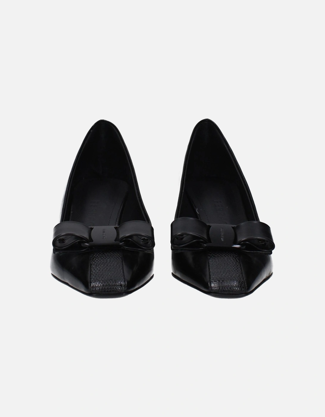 Front Detail Logo Leather Pumps Women - Black Brooches