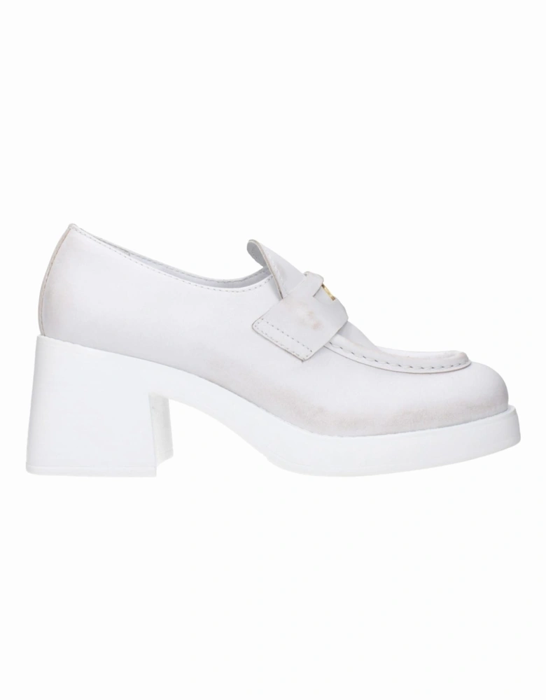 Distressed Leather Pumps with Logo Detailing Women - White Brooches