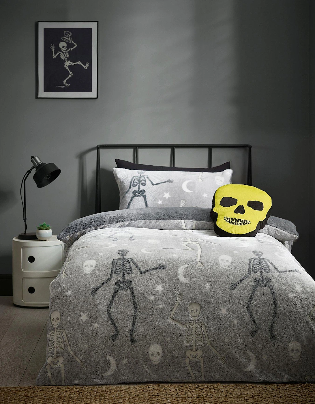 Halloween Skeleton Fleece Duvet Set, 2 of 1