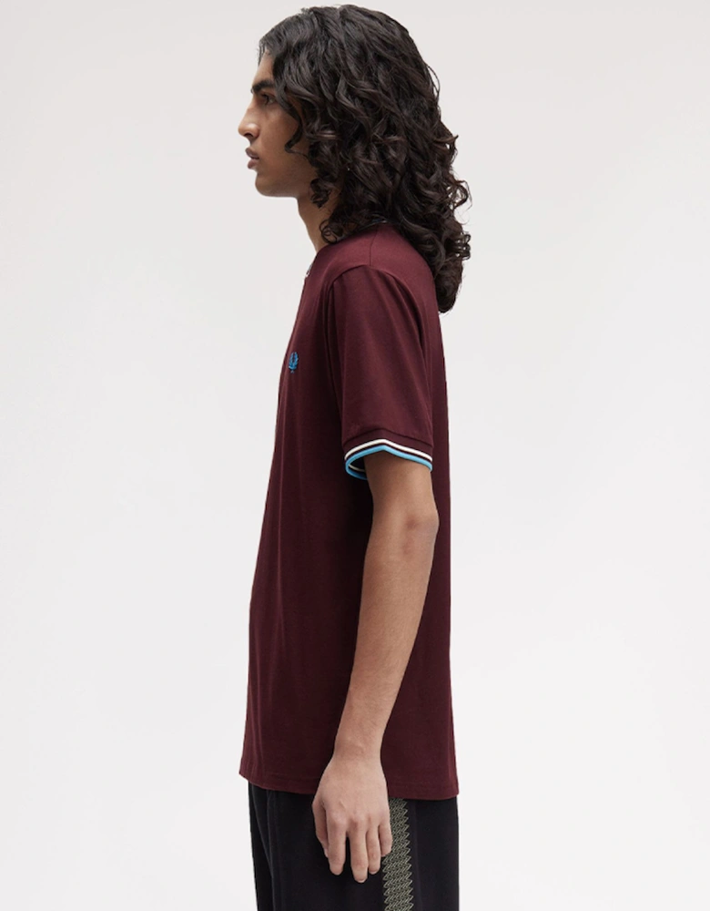Twin Tipped T-Shirt