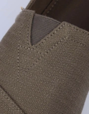 Thumbnail 5 of 6