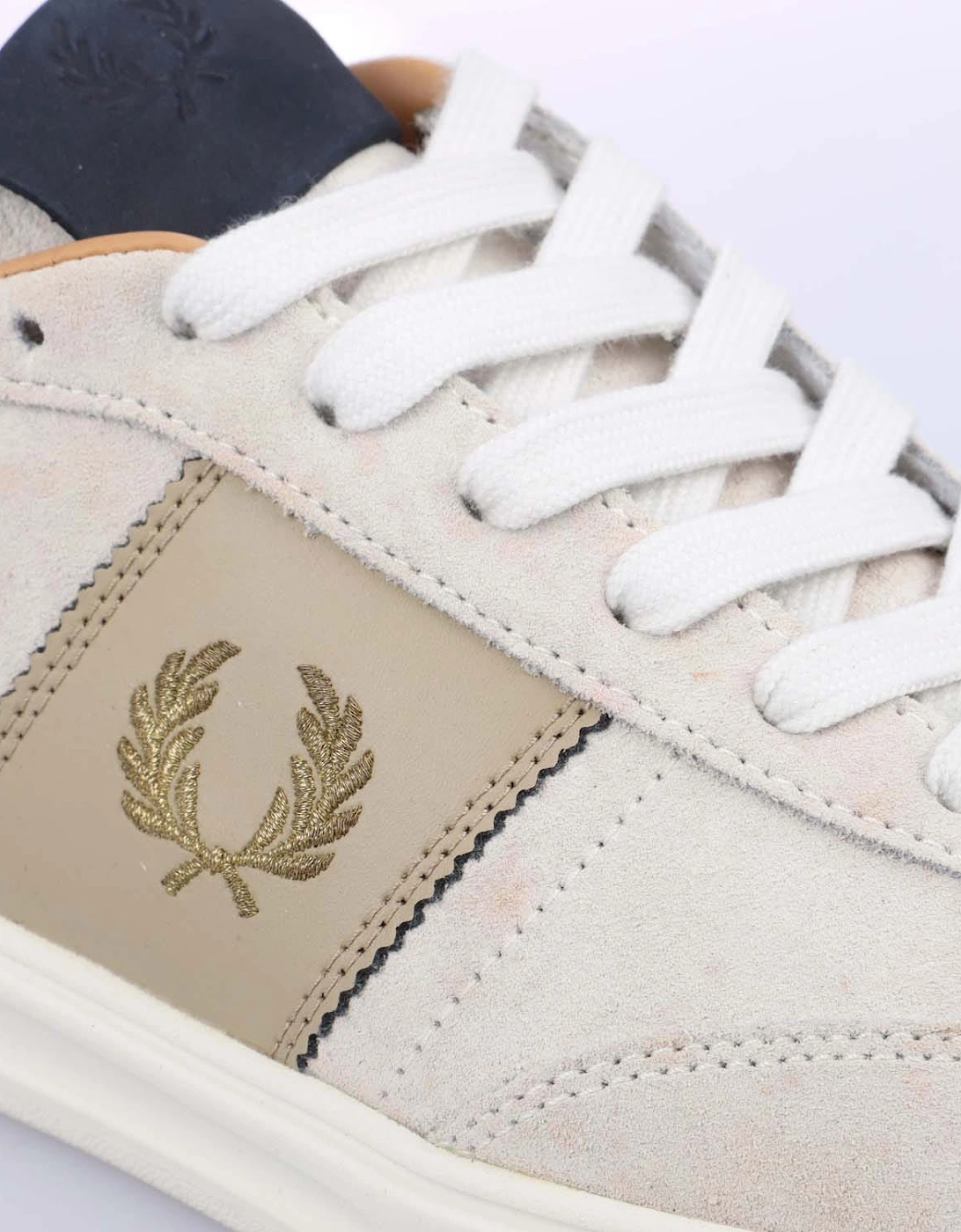 B4000 Suede Trainers