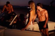 Thumbnail 5 of 9