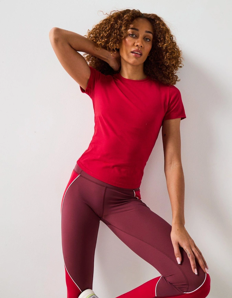 Womens Slim Fit Training Essential Sculpt Short Sleeve Top - Red