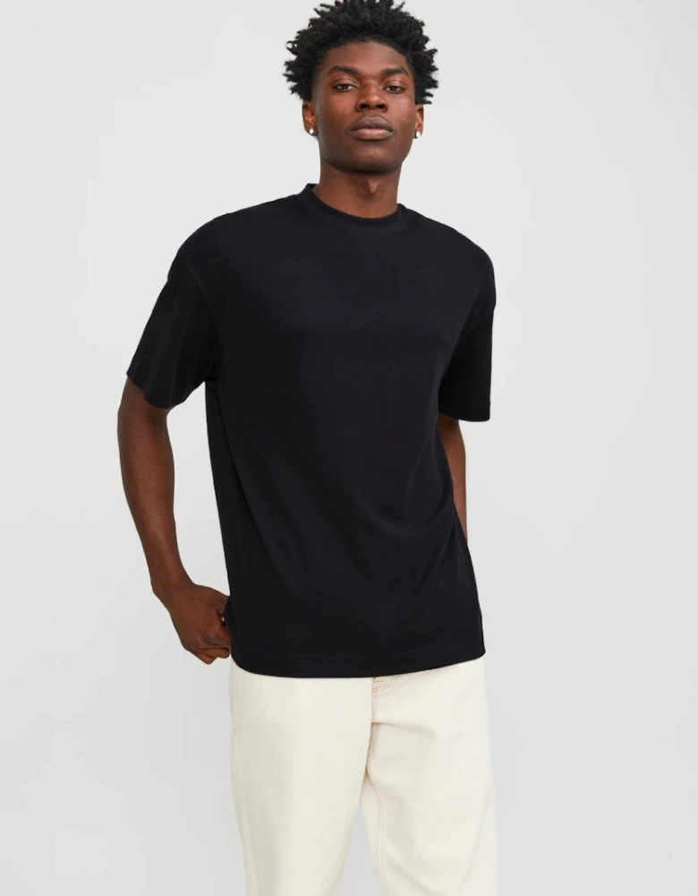 Essentials Men's Urban Edge Short Sleeve O-neck Tee Black