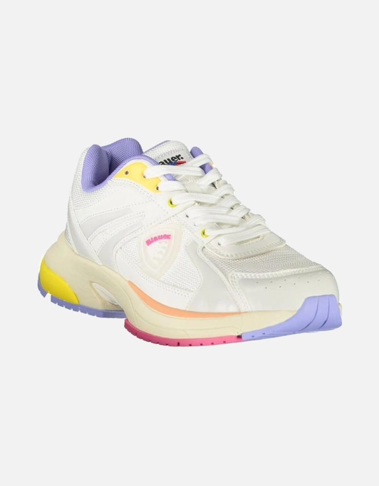 Athletic Prowess Trendsetting Sneakers with Contrasting Details Women