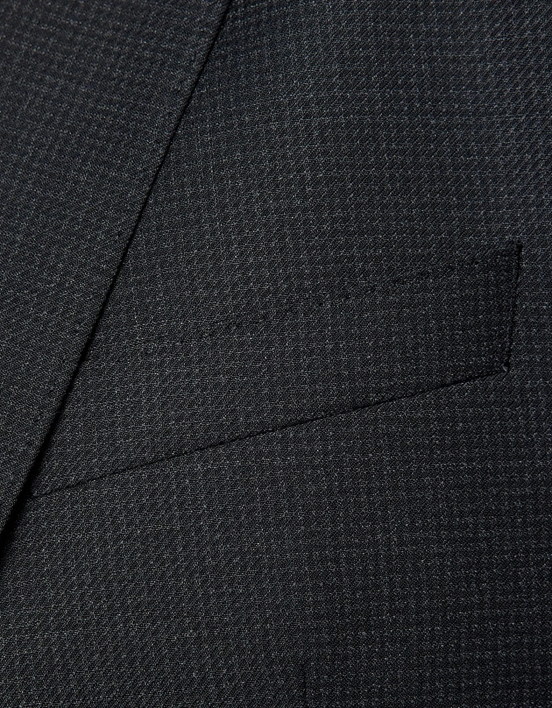 H-Huge Suit