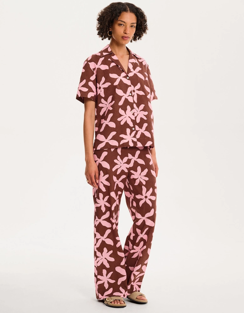 Oaklyn Shirt in Pink and Chocolate Floral Print