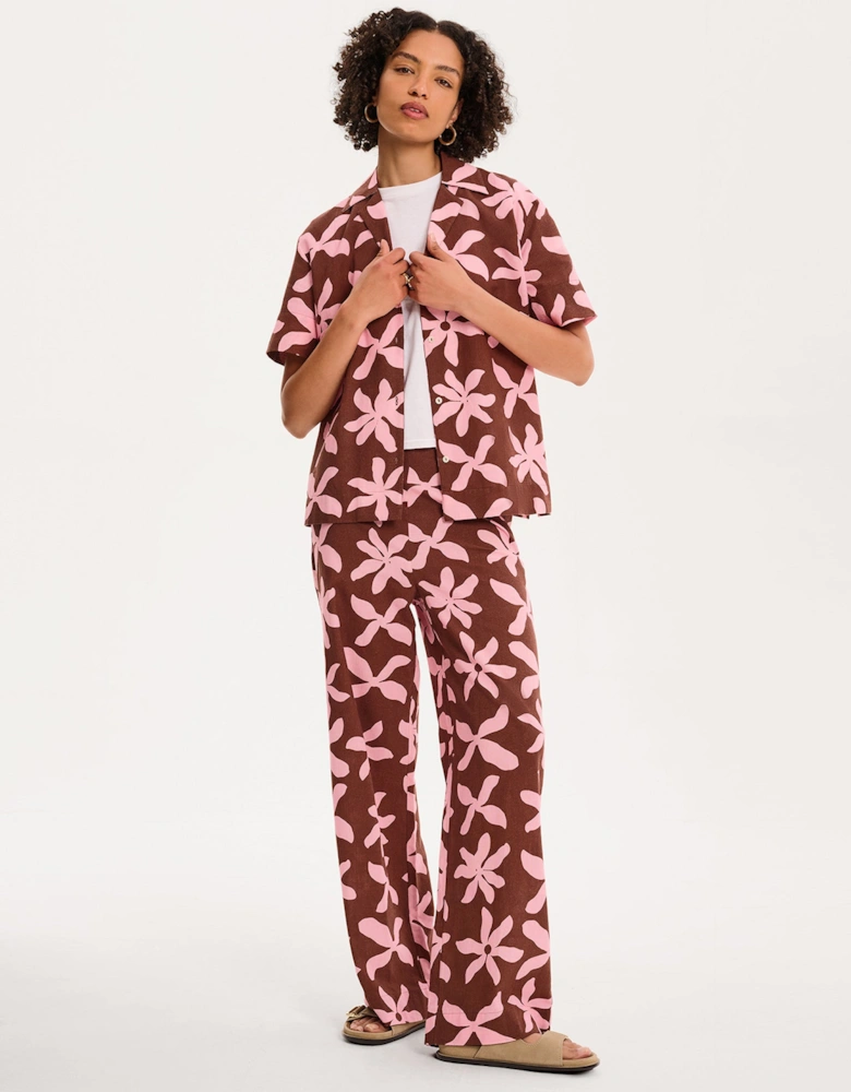 Oaklyn Shirt in Pink and Chocolate Floral Print