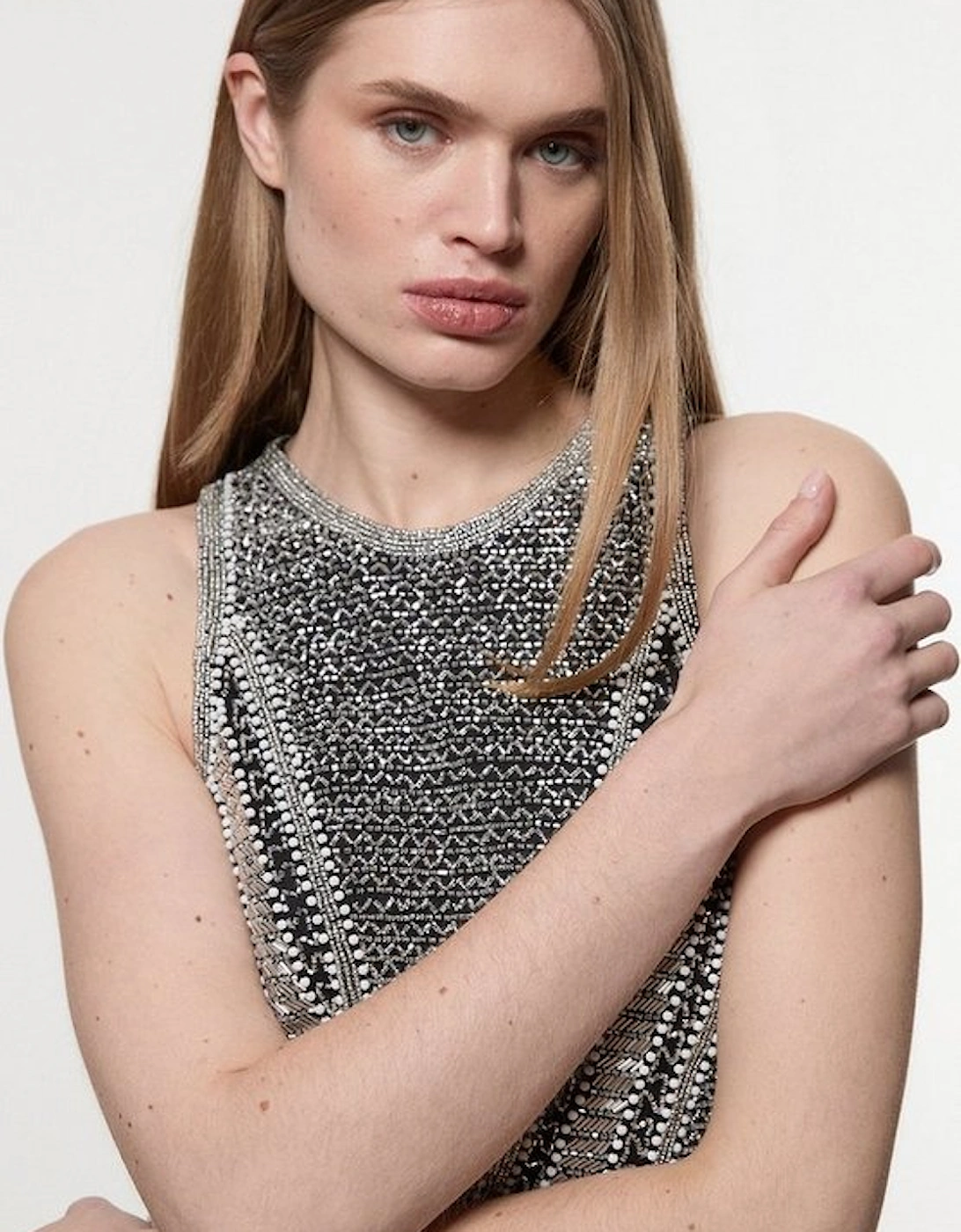 Petite Premium Beading And Embellished Woven Halter Neck Maxi Dress