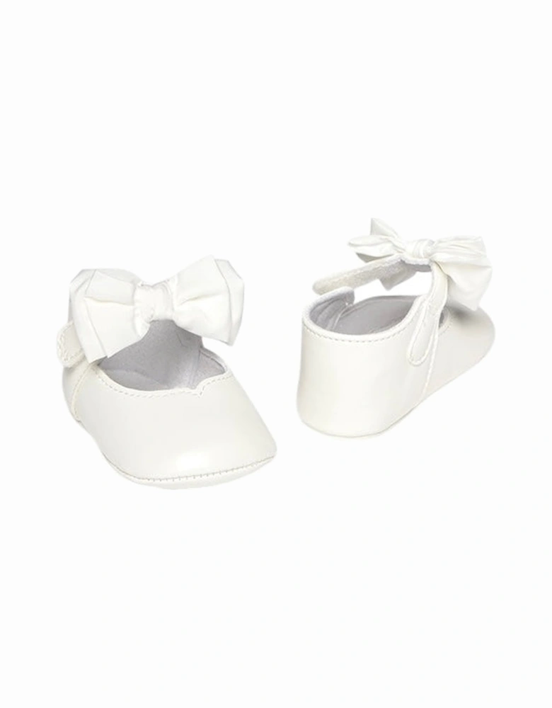 Girls Off White Bow Soft Sole Shoes