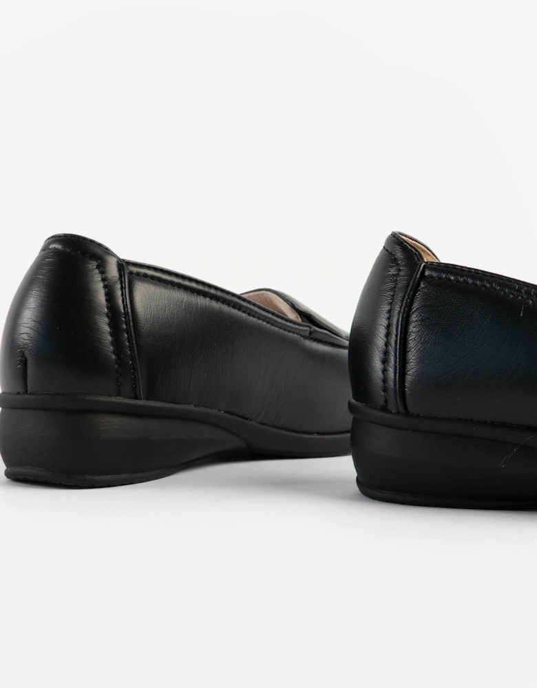 SALLY Womens Slip-On Loafers Black