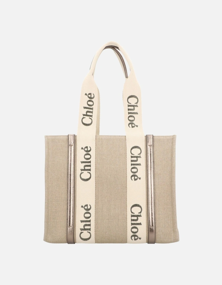 Essential Carryall: Versatile Tote Bag with Durable Construction and Comfortable Handles for Everyday Use