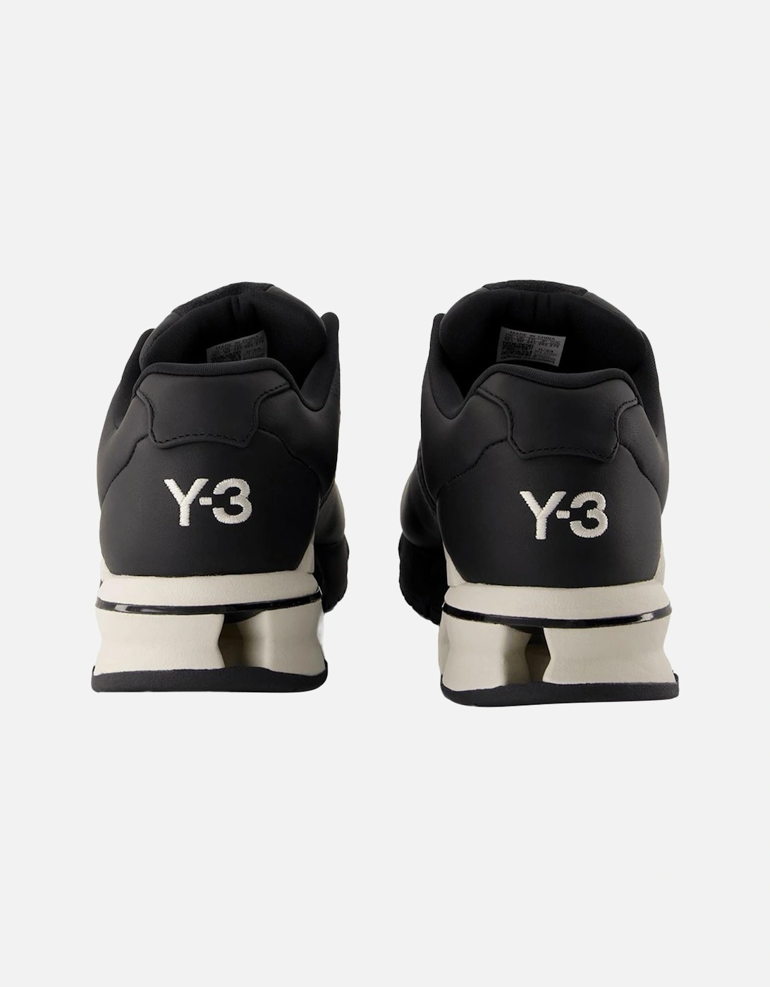 Comfortable and Lightweight Walking Shoes for Athletic Performance and Everyday Use