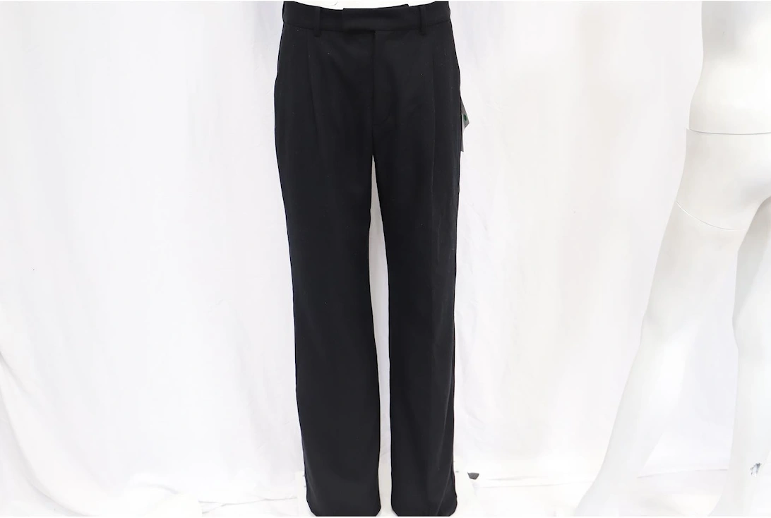 Classic Fit Trousers with Pleats Comfortable and Stylish Bottoms