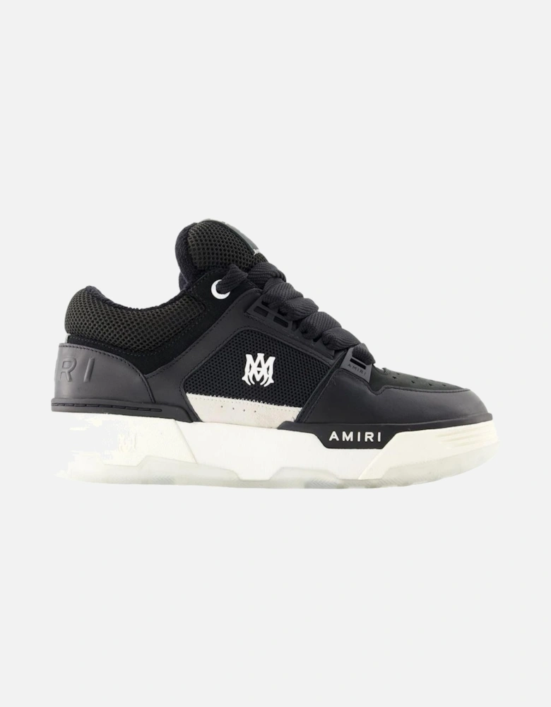 MA1 Sneakers LaceUp
