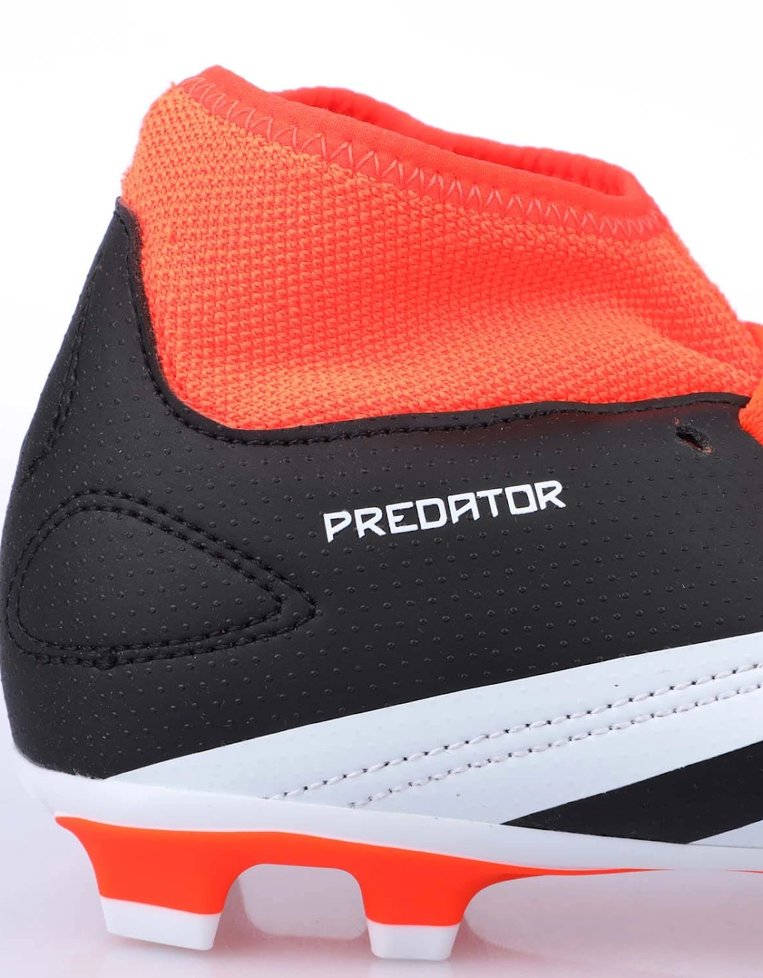 Junior Predator Club Sock FxG Football Boots