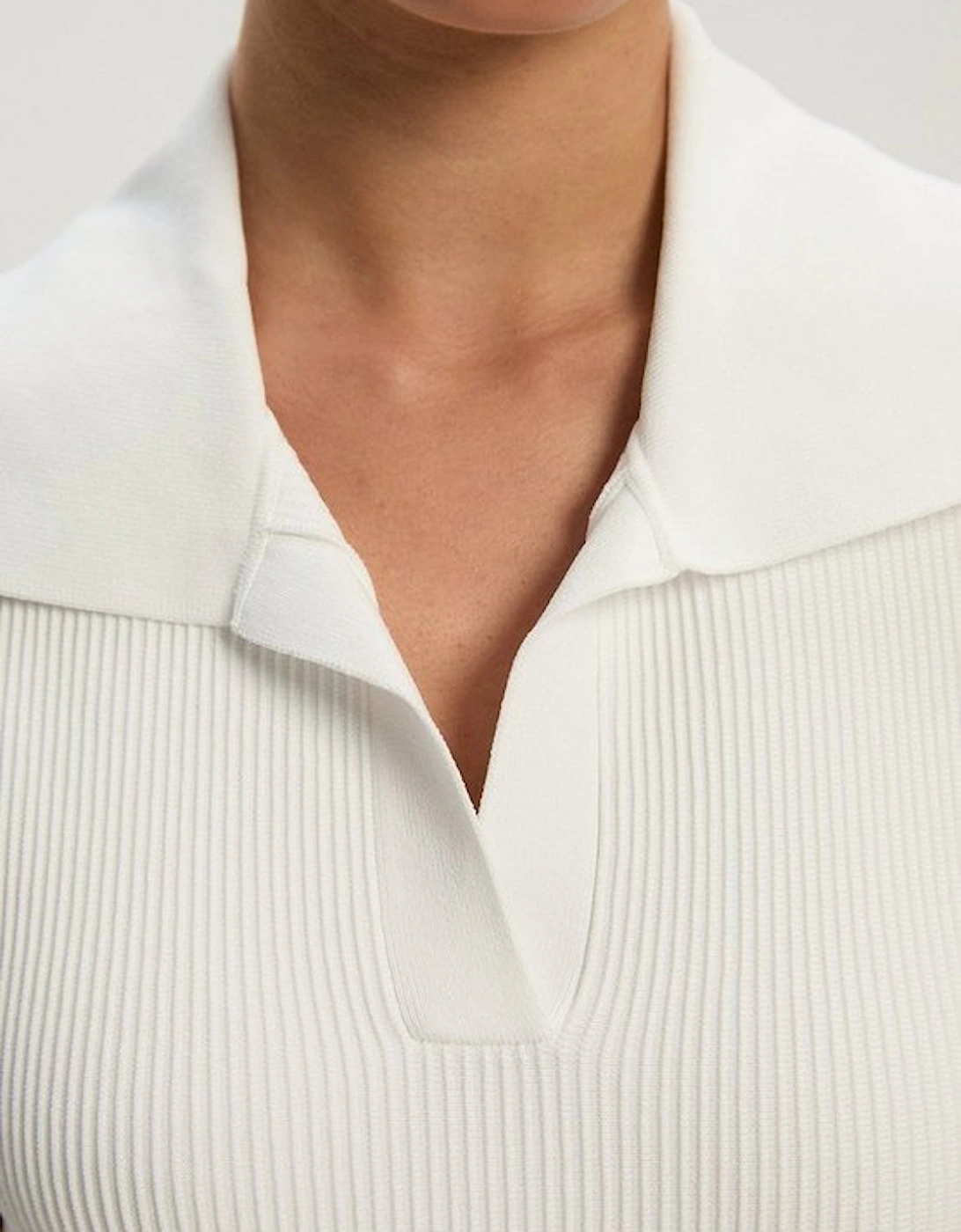 Compact Knit Sleeveless Top