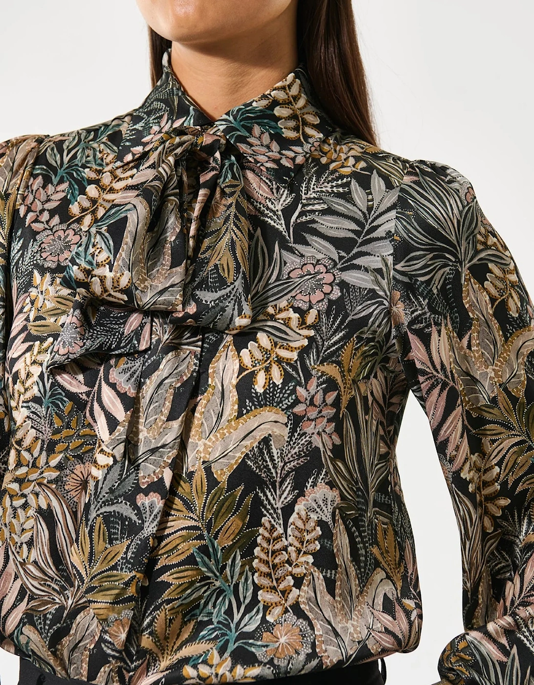 KikkiDEA blouse  Sencha black