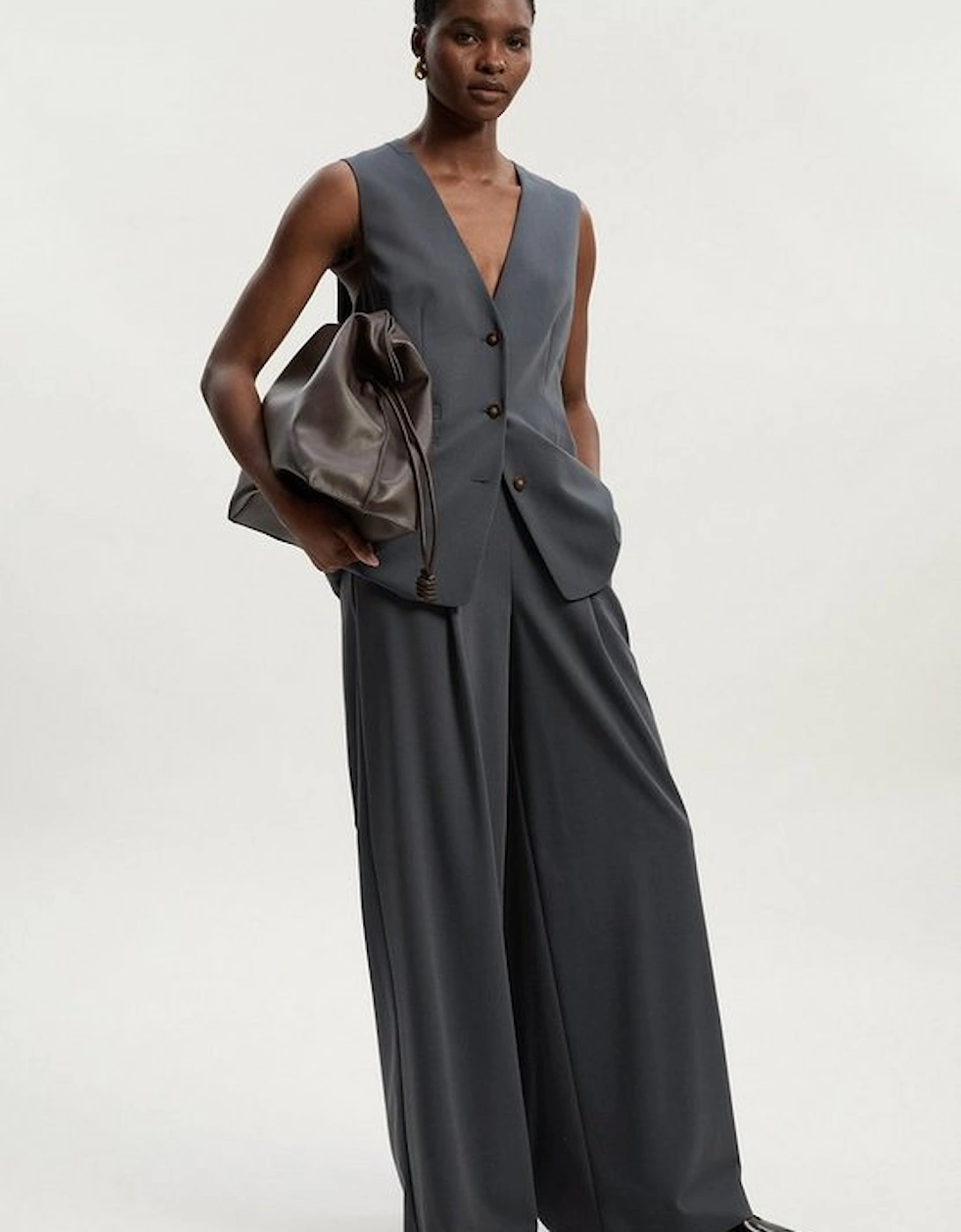 Tailored Twill Essential Wide Leg Trouser, 4 of 3