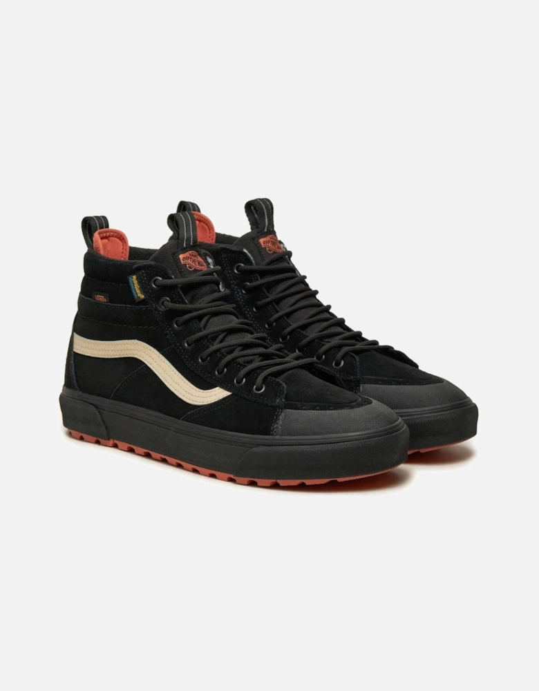 LeatherSneakerswithMetalEyeletsandRubberSole