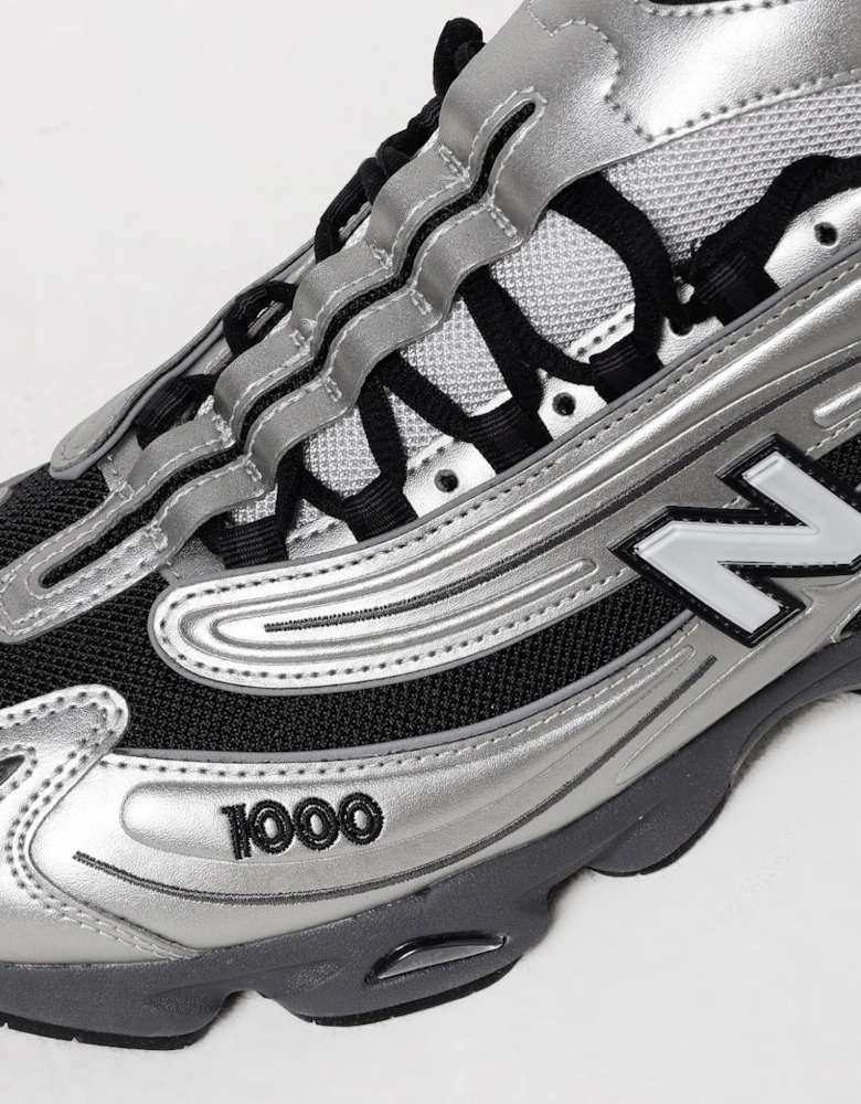 1000 Casual Sneakers